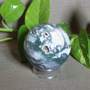 Moss Agate Sphere , 477g